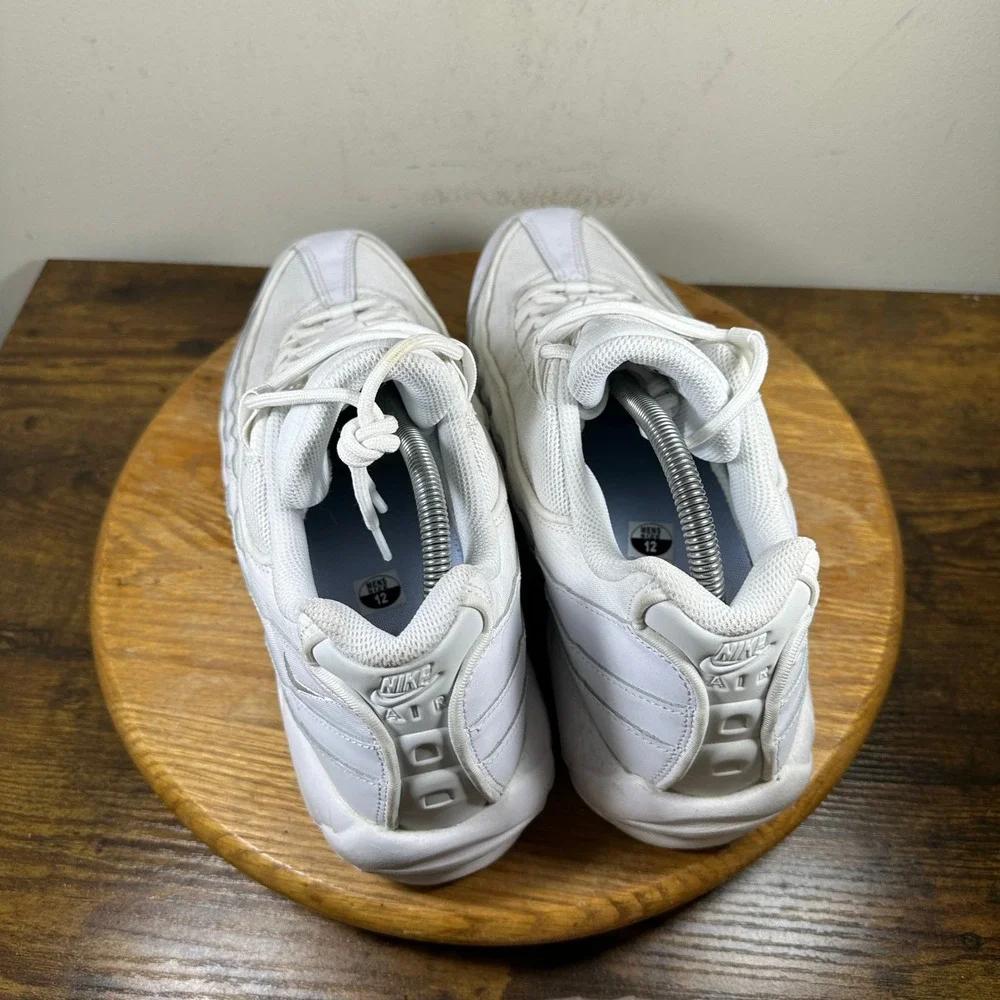 Nike Air Max 95 Triple White Running Shoes CT1268-100 Men's Size 12 Sneakers - Picture 4 of 8